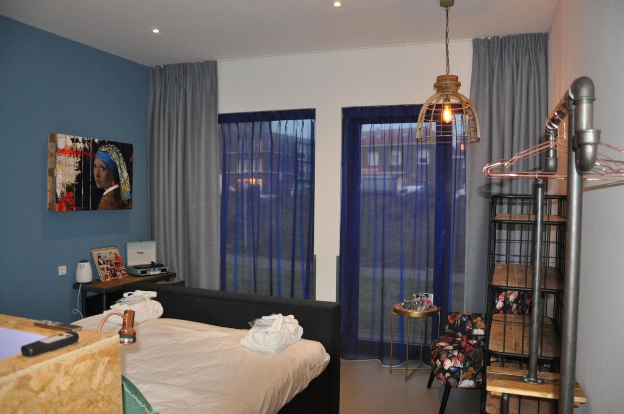 Hotel Rauw Aan De Kade IJmuiden Room photo